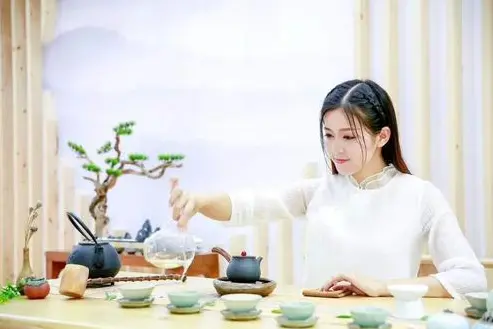 正岩大红袍到底凭什么一斤能卖到上万？炭焙岩茶的口感密码全在这里 🍵